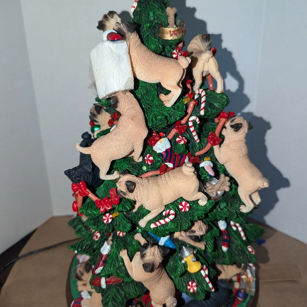 Danbury mint pug Christmas tree-EXCELLENT CONDITION - Picture 3 of 9